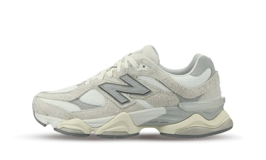 New Balance 9060 Moonbeam Sea Salt