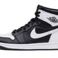 Air Jordan 1 Retro High OG Black White (Reverse Panda)