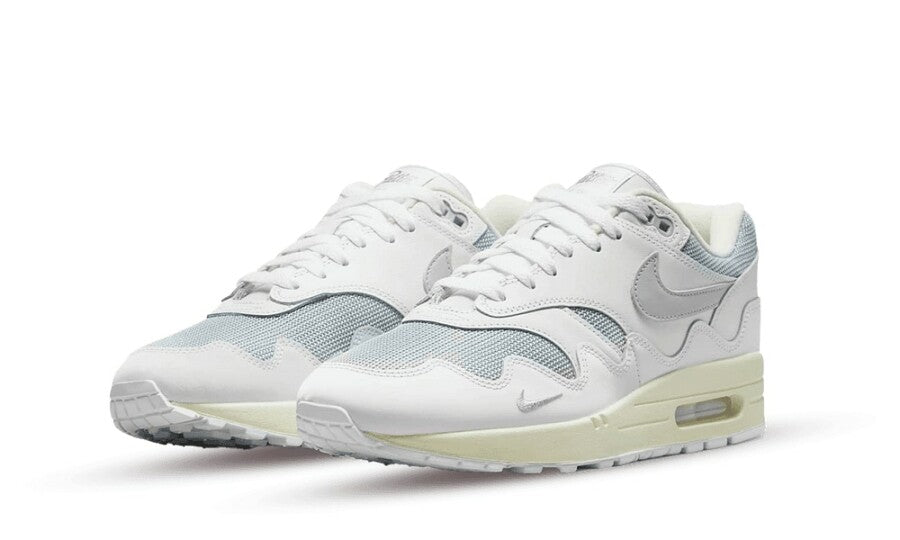 Nike Air Max 1 Patta Waves White Silver